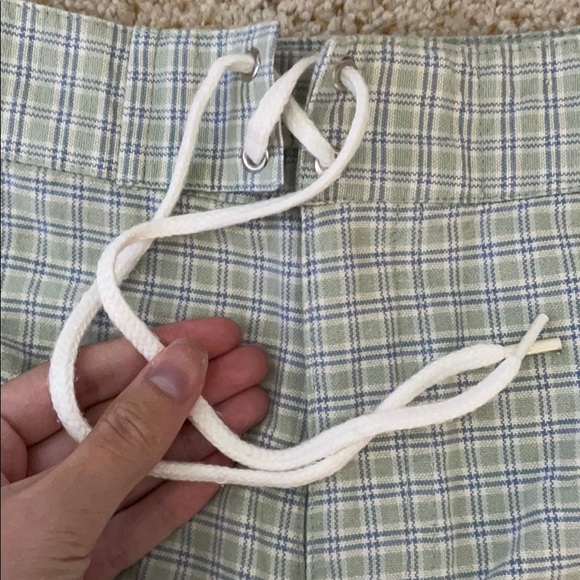 Vintage High-Waisted Aeropostale Shorts - Picture 3 of 6